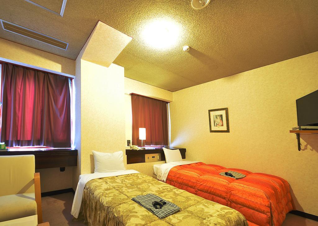Business Hotel Atelier Каґошіма Екстер'єр фото