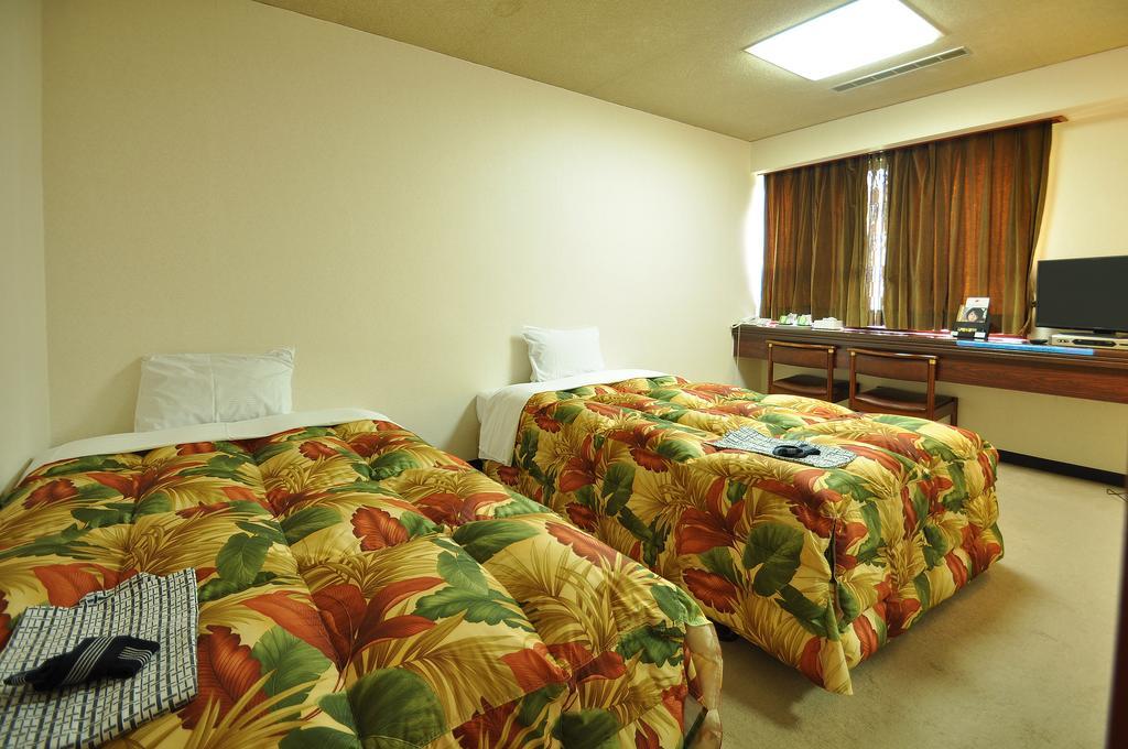 Business Hotel Atelier Каґошіма Екстер'єр фото